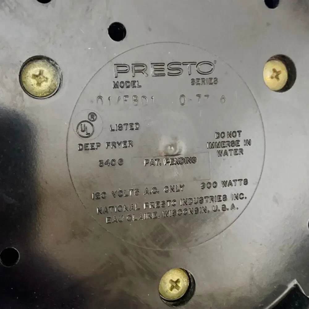 Vintage Presto FRY BABY Deep Fryer Model 01-FBD1 w/ Power Cord & Lid